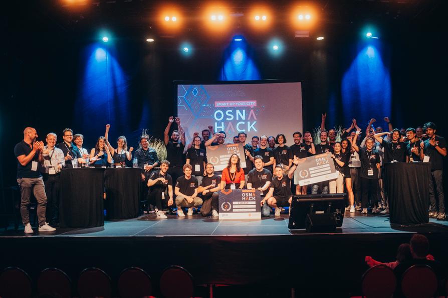 Beim OSNA HACK 2022 tüftelten rund 40 Teilnehmende an Ideen und Konzepten, wie Osnabrück künftig noch smarter werden kann.